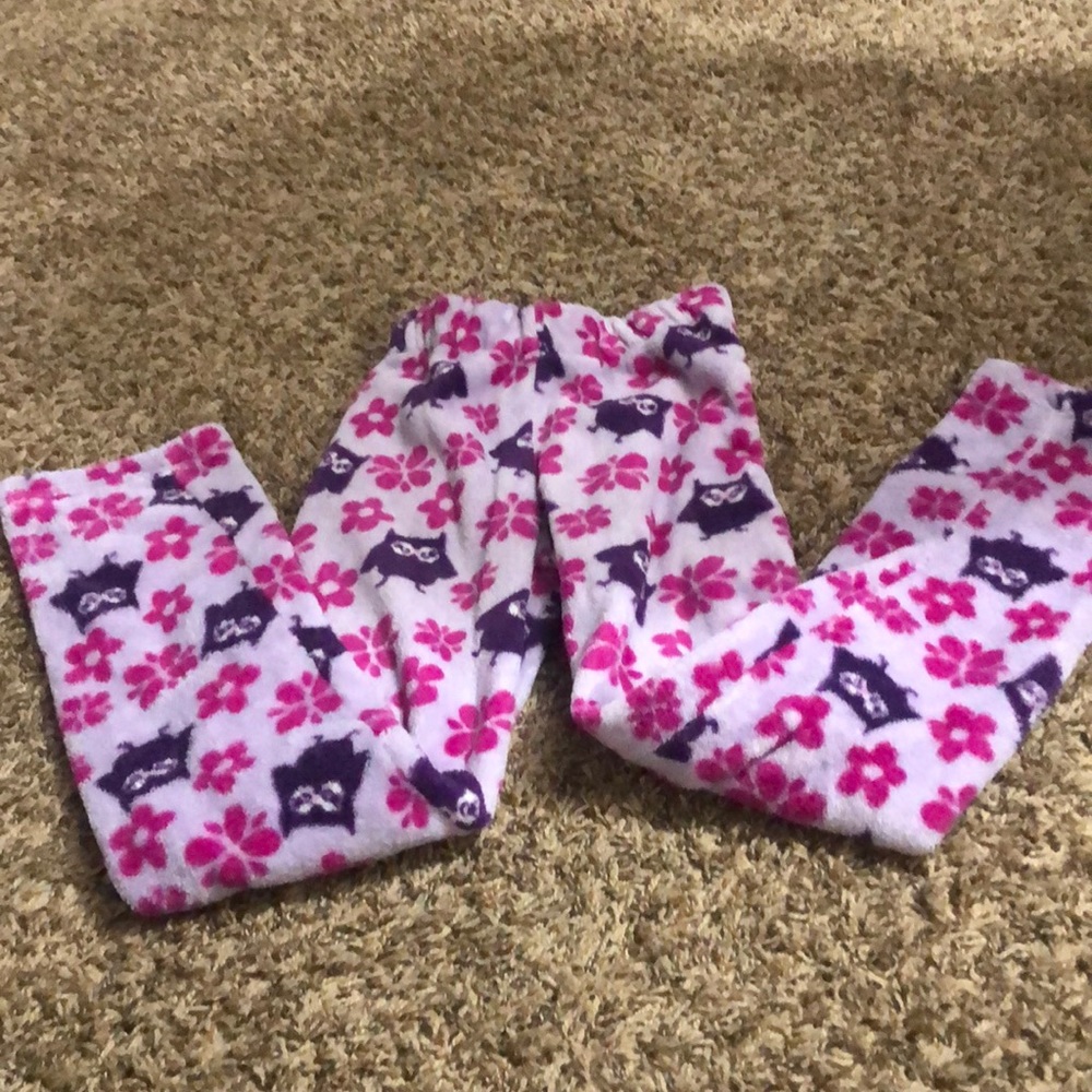 Bass pro Shops fleece pajama pants (kid M)